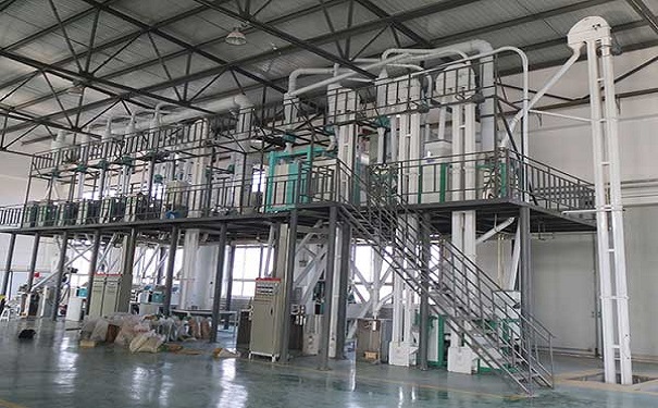 振動篩在玉米深加工設備中用于物料分層、清理雜質